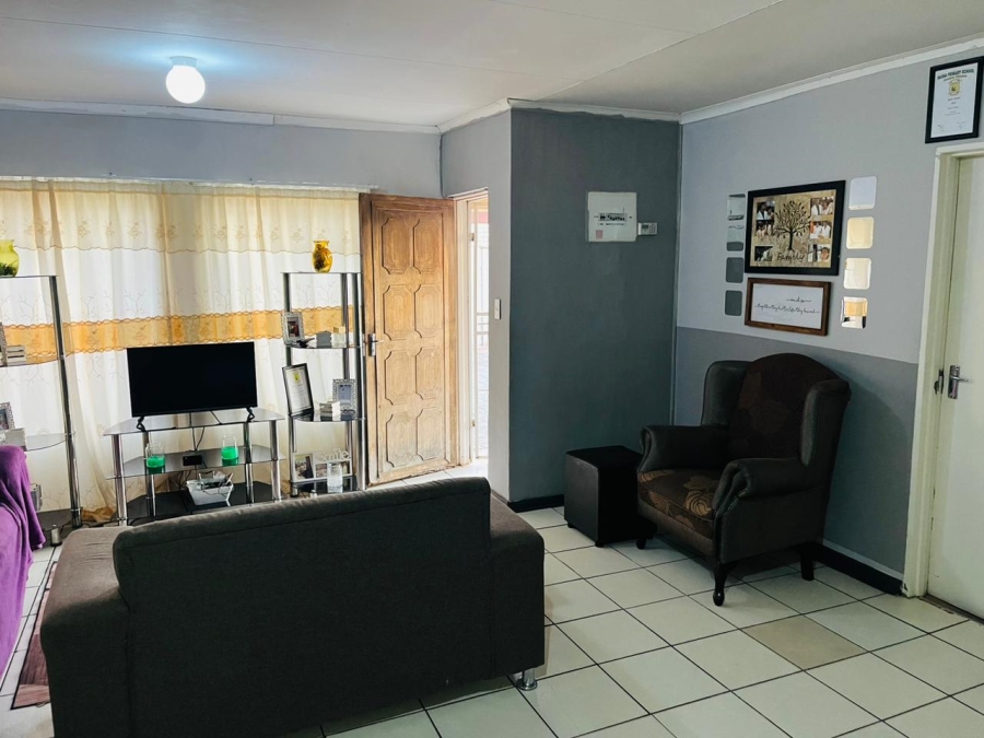 2 Bedroom Property for Sale in Vista Park Free State
